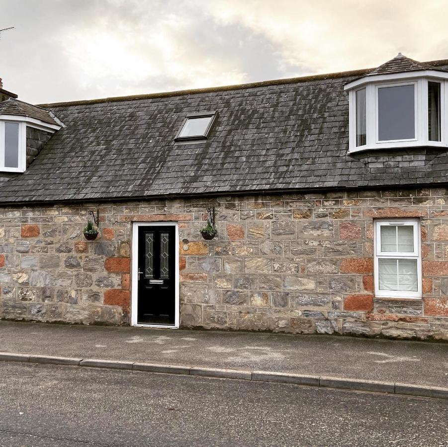 Islas Cottage, A Home In The Heart Of Speyside Dufftown Zewnętrze zdjęcie